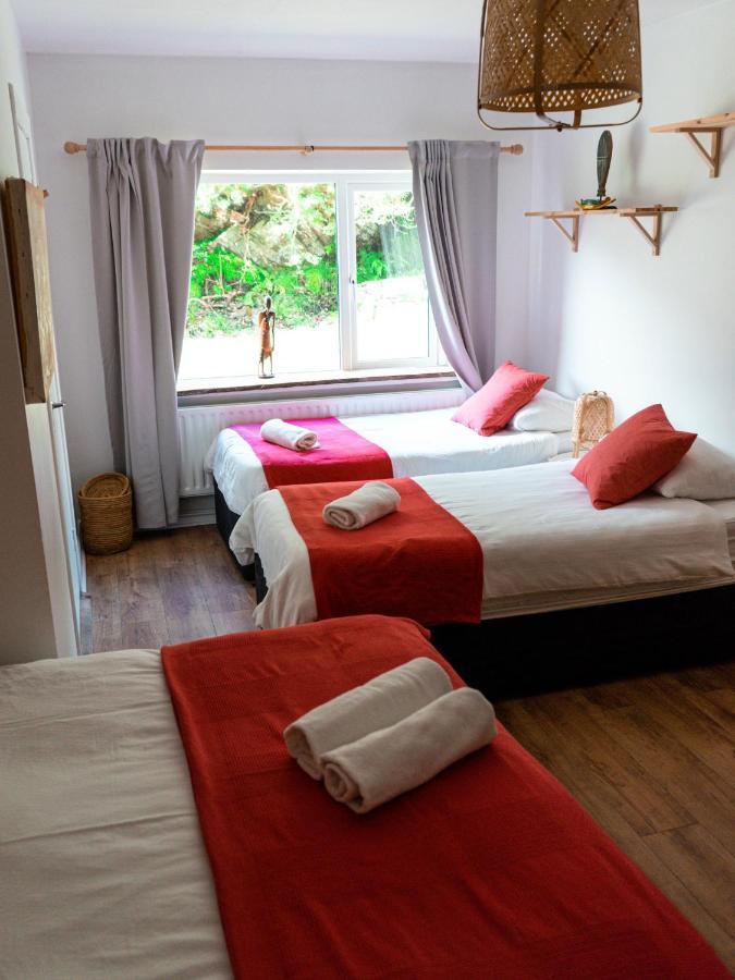 Pure Magic Lodge Slievemore ภายนอก รูปภาพ