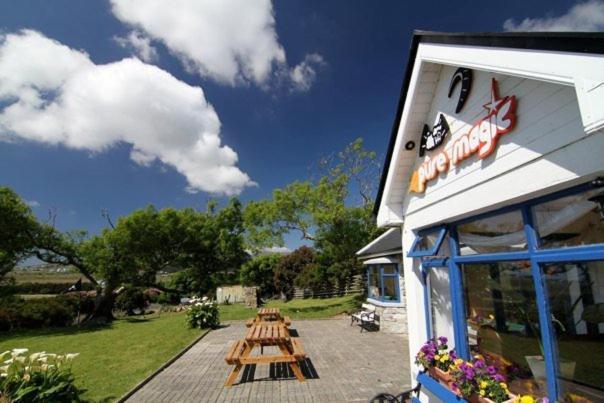 Pure Magic Lodge Slievemore ภายนอก รูปภาพ